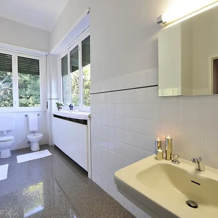 Villa Laglio וילה